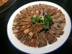 -鱼窝棚柴火铁锅炖(富山屯店)