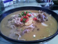 泡菜肥牛-大川先生·小龙虾·川菜(信义坊店)