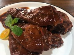 靓酱卤鸭头-靓蛙馆