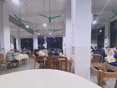 大堂-标记美食新鲜猪杂(兴南大道店)