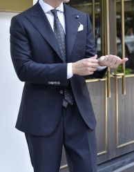 -ChenV西服礼服高级定制(市区养育巷店)