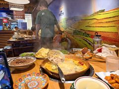 -洱火云南酸菜牛肉火锅(石景山当代商城店)