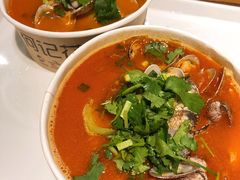 何记花甲粉-何记花甲(海岸城旗舰店)
