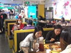 大堂-黄记煌三汁焖锅(崇文门店)