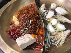 -沸炉重庆老火锅(军事博物馆店)