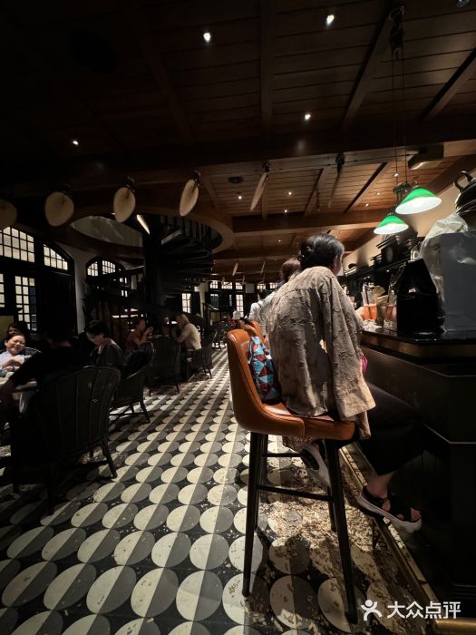 Long Bar(莱佛士酒店)图片
