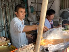 -正宗杂粮煎饼香软鸡蛋饼