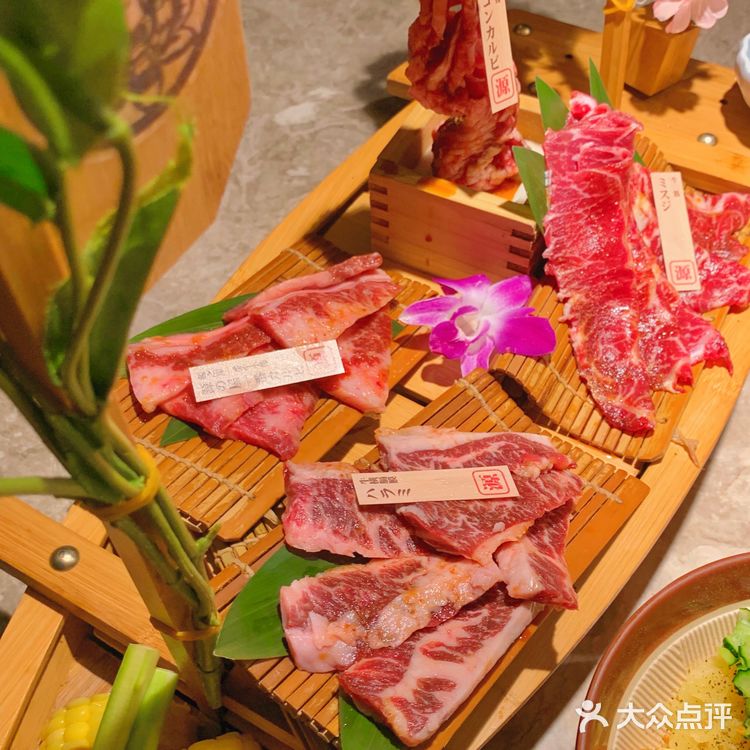 上海探店🌸吃下一艘船牛肉的人气日式烤肉🔥