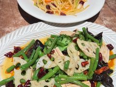 -耶里夏丽·丝路新疆菜·清真食品(徐家汇臻选店)