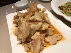 -老码头黑皮肘子锅包肉(赣水路店)