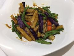 地三鲜-金春禧(英雄山路旗舰店)