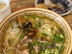 -正宗李家土鸡米线店