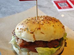 -必胜客(枫蓝国际购物中心店)