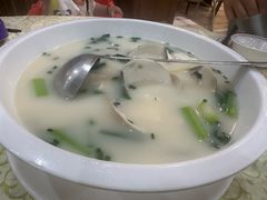 -鹏城人家海鲜酒家·23年老字号(较场尾店)