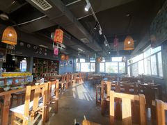 大堂-滇海谣云南斑鱼养生火锅(北戴河旗舰店)