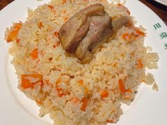 单腿抓饭-巴依家新疆手抓饭(菱角湖万达店)