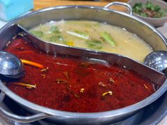 -肖肖酸萝卜鱼火锅(总店)