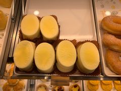 -浓心爷爷·现烤面包(岭南新世界店)
