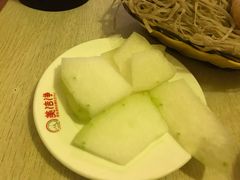 冬瓜-洞庭洲·防空洞火锅·烧烤·铜锅涮肉(新百广场店)