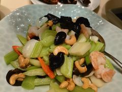 西芹百合-红樱桃·欢乐餐厅(太原里店)