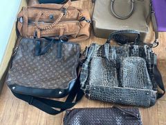 -爱革·洗衣改衣·洗鞋修鞋·洗包修包·奢侈品护理(宝地广场店)