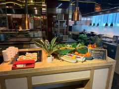 -大中华希尔顿酒店-念自助餐·嗨啤·小龙虾