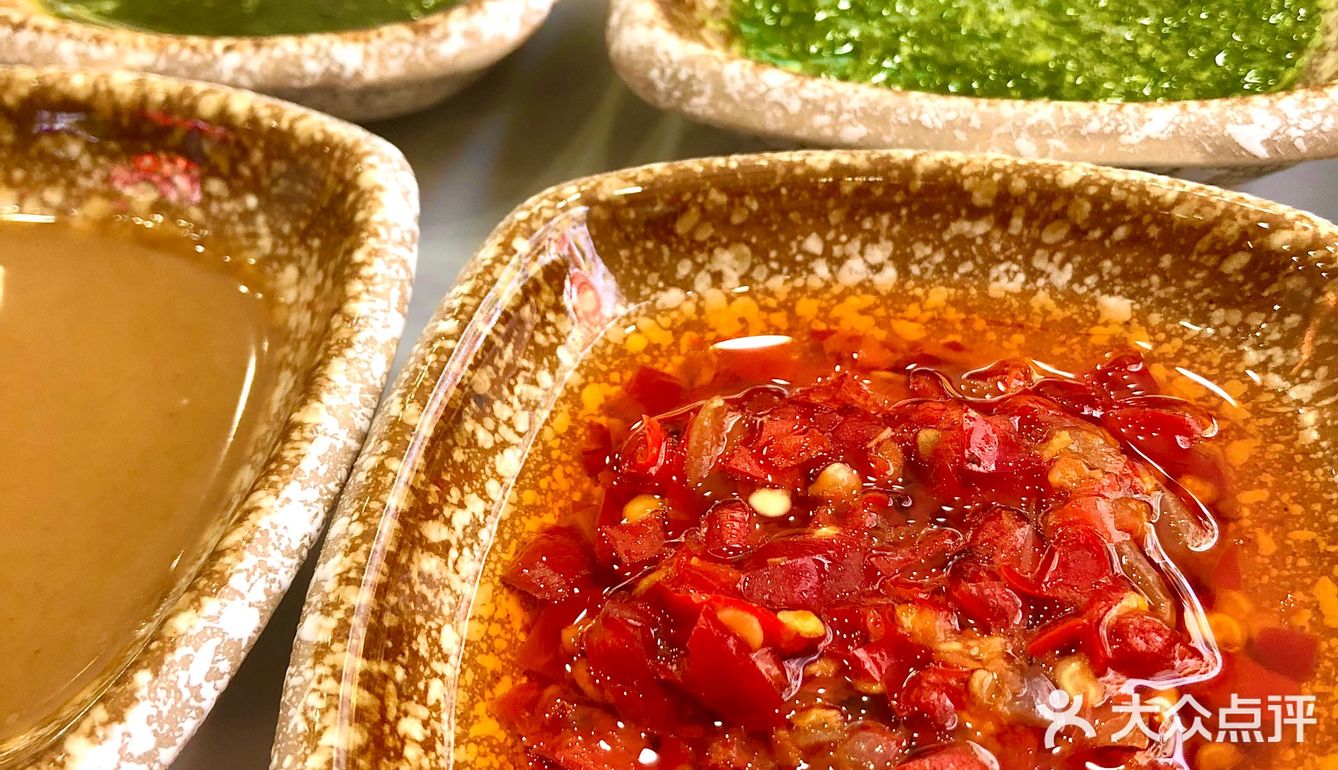 清淡干净的羊肉锅