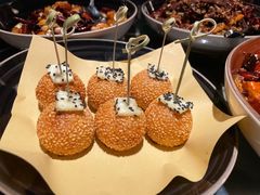 豆沙芝麻球-华豫川酒家(大卫城店)