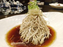 -苏州汇融广场假日酒店