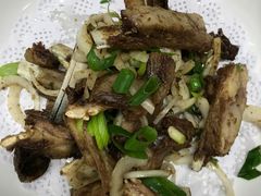 -霸道酸菜鱼