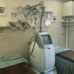 -新蝶变皮肤管理中心