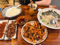 -醉八仙热酒馆(渝中店)