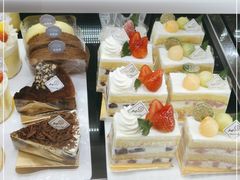 -花花卷卷·鲜食蛋糕(静安久光百货店)
