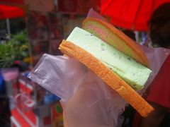 -詹爷爷乌节路街头冰淇淋