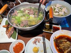-全牛匠·乐山跷脚牛肉(西单华威约饭街店)