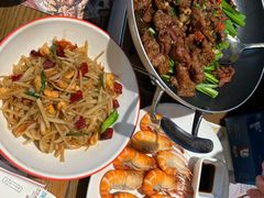 -黄泥岗·地道湖北菜(奥特莱斯店)