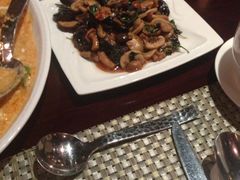 什锦蘑菇-食肆&Fourteen(武林夜市店)