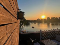 -东岸Cafe 爵士俱乐部