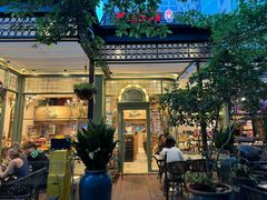 -玛格萝妮比萨屋(四平店)