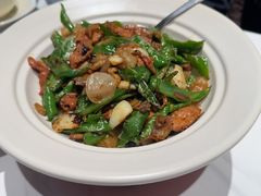 -楚山晓·湖北菜(武汉光谷K11店)