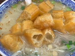 -亚忠小吃店(曾厝垵店)