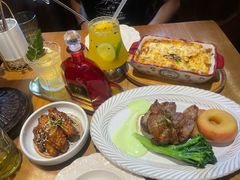 -秘密旅行Bonjour(黑金冠 江南西店)