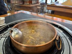 -阿山卓·野生菌火锅·纳西火塘烤肉