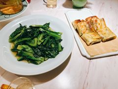 -荷花亭·湖北融合菜(中商广场店)