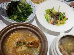 -围龙屋客家食府(福田店)