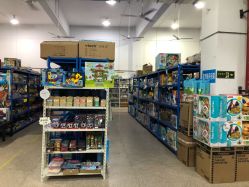 -逝水玩具折扣店
