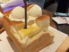 面包遇上冰激凌-新发现(宝山龙湖店)