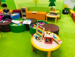 -莫莉幻想儿童乐园(郑州丹尼斯三天地店)