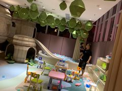 -水桶王国主题餐厅·聚会·生日派对·亲子活动·家庭套餐(亚龙湾希尔顿店)