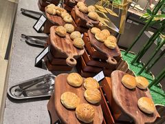 -海口绿发希尔顿酒店-田园汇自助餐·三文鱼·海鲜